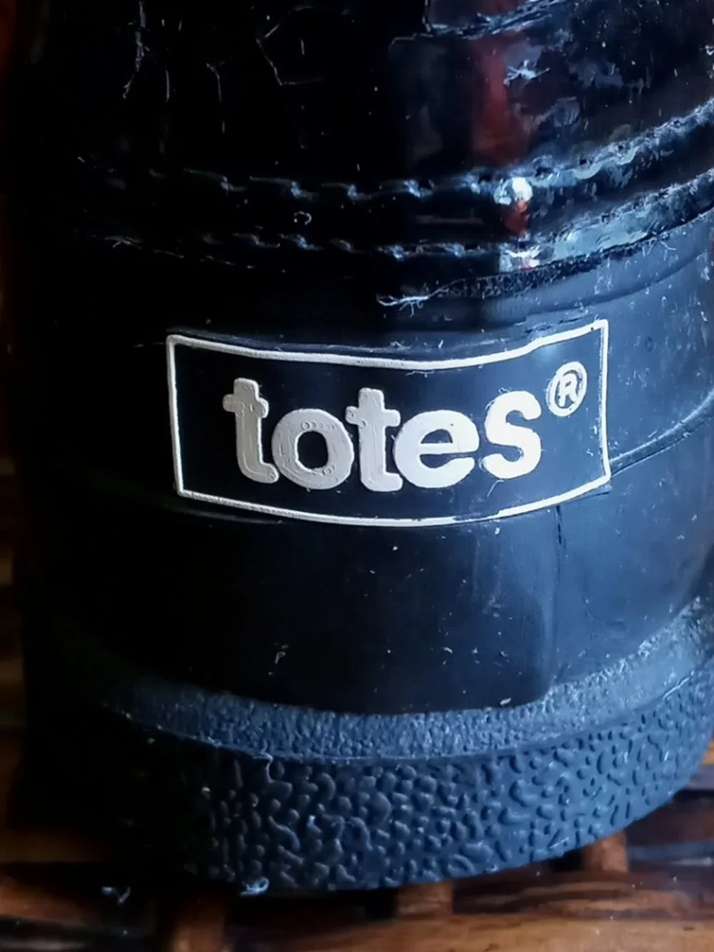 totes city width